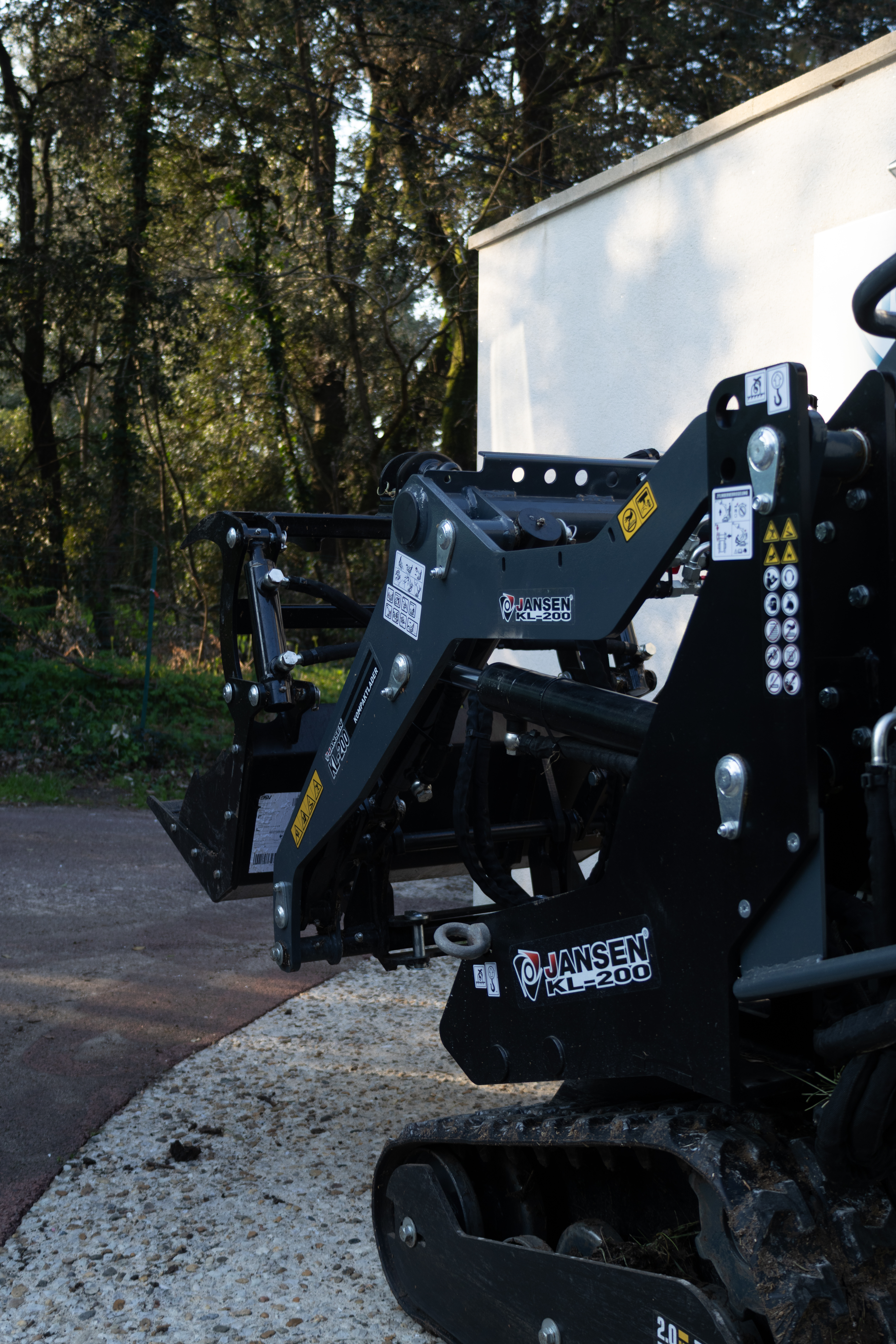Mini-chargeur pour évacuation de bois